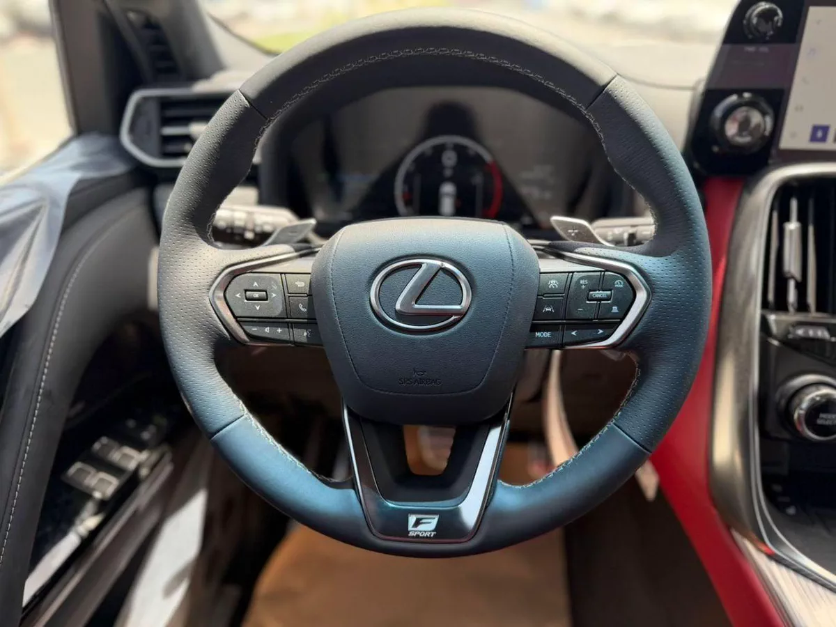 Lexus LX600 SIGNATURE LEXUS LX600 Fsport 3.5L twin turbo Model 2026-9-0
