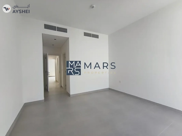 BRAND NEW SINGLE ROW END UNIT 3BHK BIGGEST LAYOUT