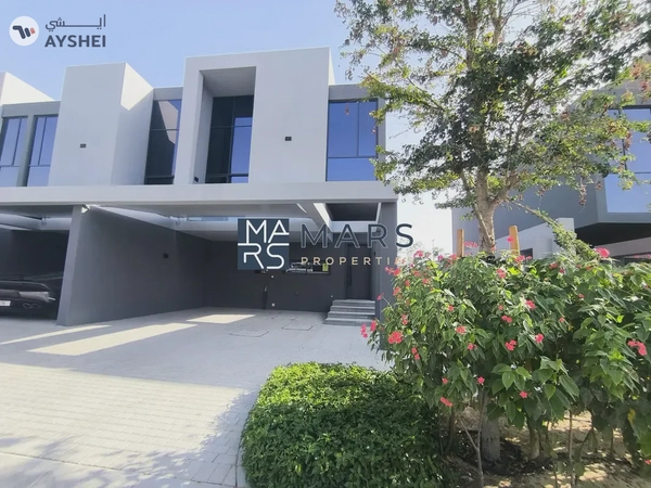BRAND NEW SINGLE ROW END UNIT 3BHK BIGGEST LAYOUT