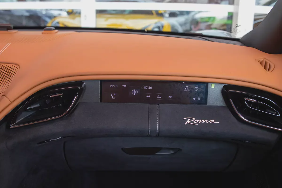 FERRARI ROMA 2023 | 1,100km | UNDER WARRANTY-15-15