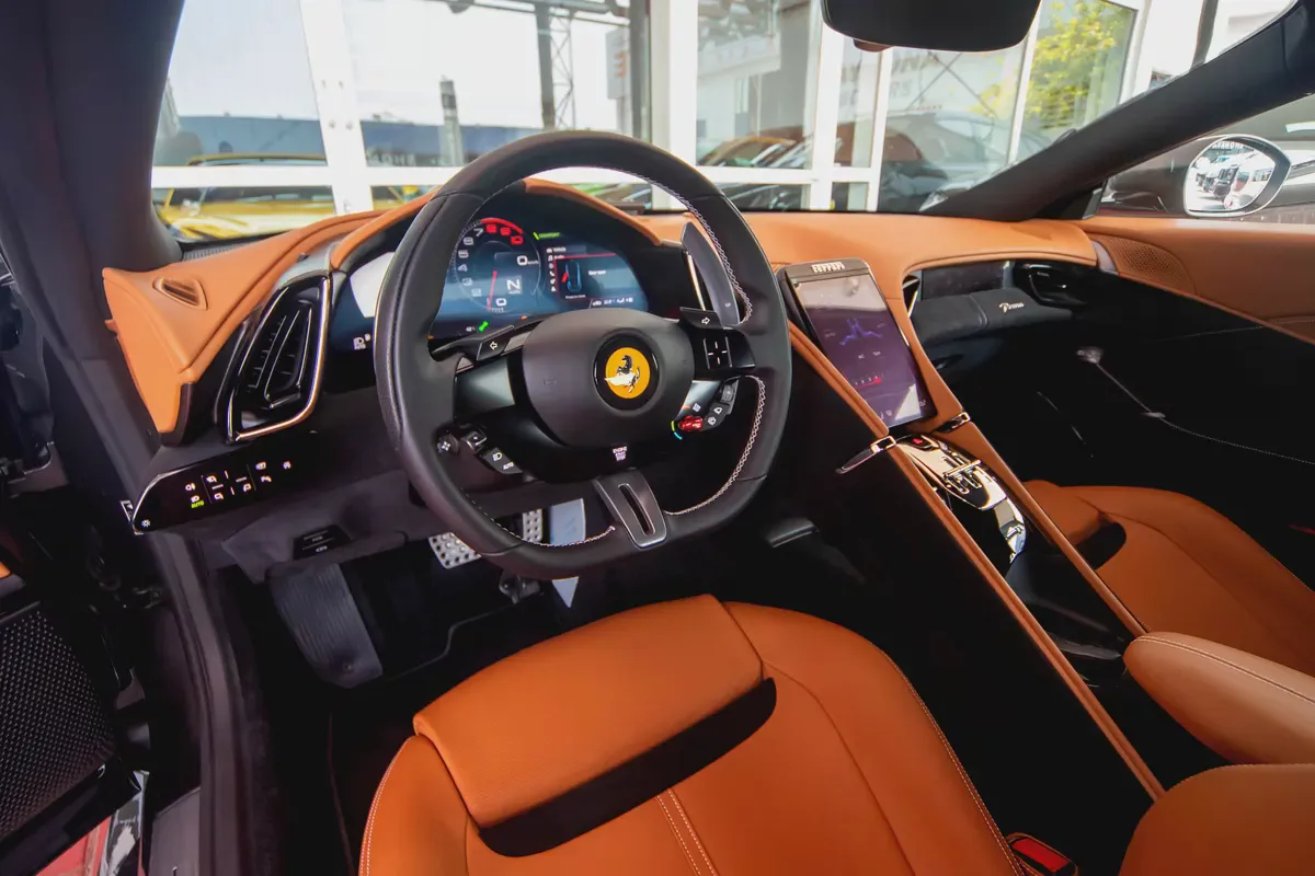 FERRARI ROMA 2023 | 1,100km | UNDER WARRANTY-8-8