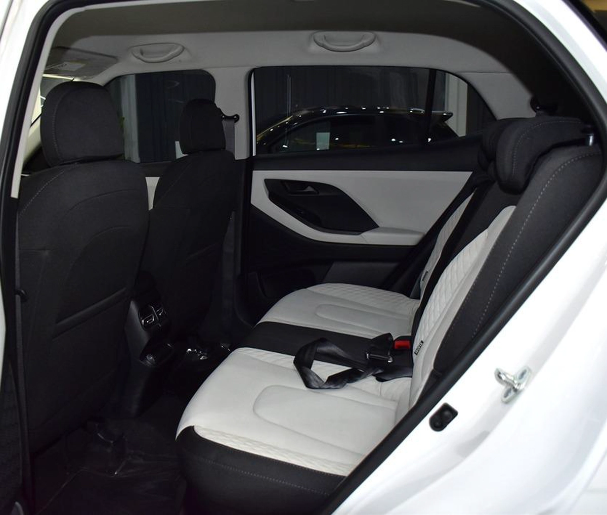 Hyundai Creta ( 2024 Model ) in White Color GCC Specs-10-10