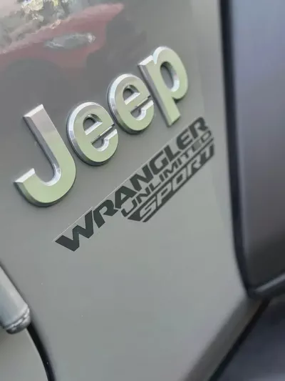 (2019) JEEP WRANGLER //SPORT// GCC FULL OPTION -ORIGINAL PAINT--17