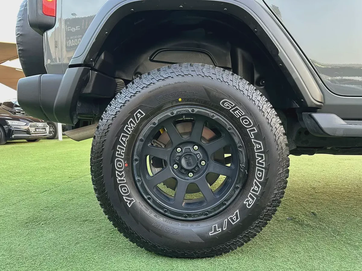 (2019) JEEP WRANGLER //SPORT// GCC FULL OPTION -ORIGINAL PAINT--18-18