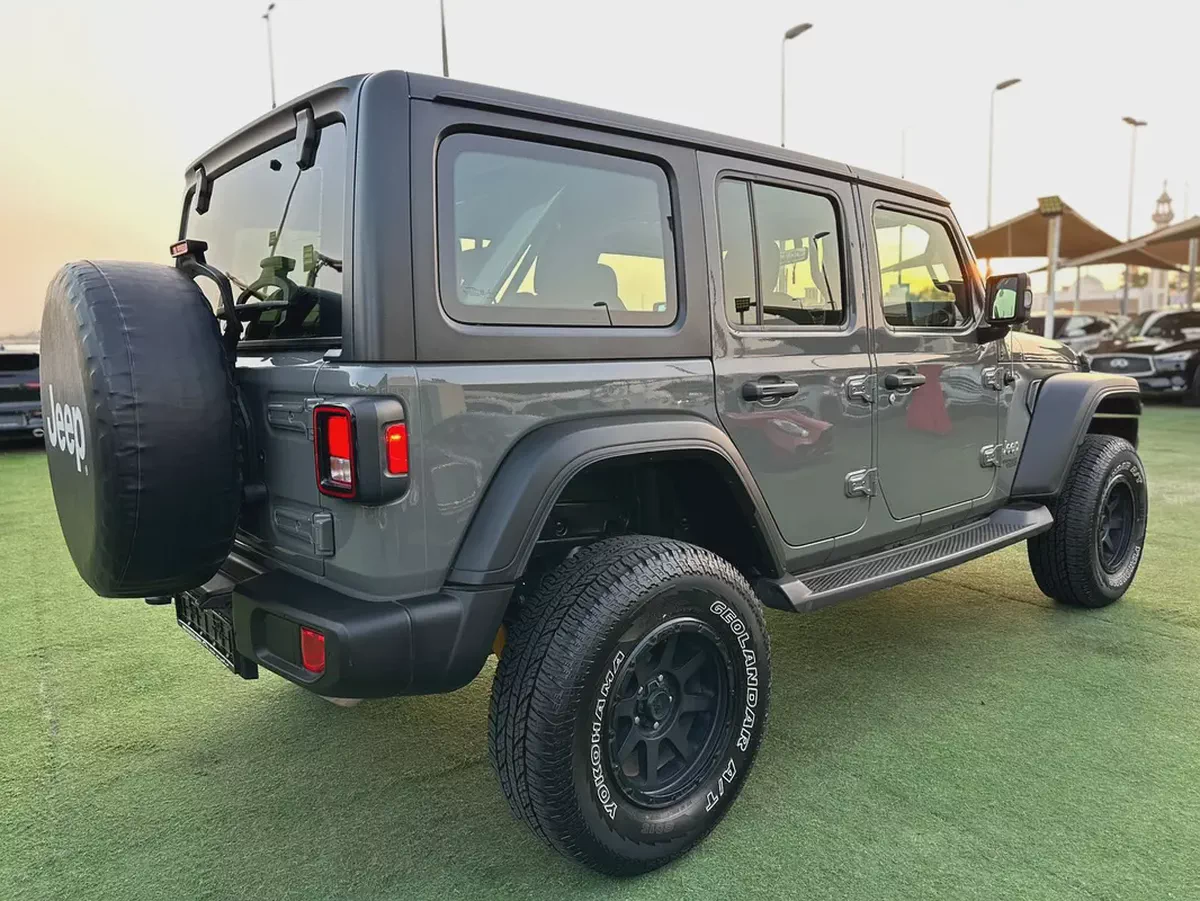 (2019) JEEP WRANGLER //SPORT// GCC FULL OPTION -ORIGINAL PAINT--4-4