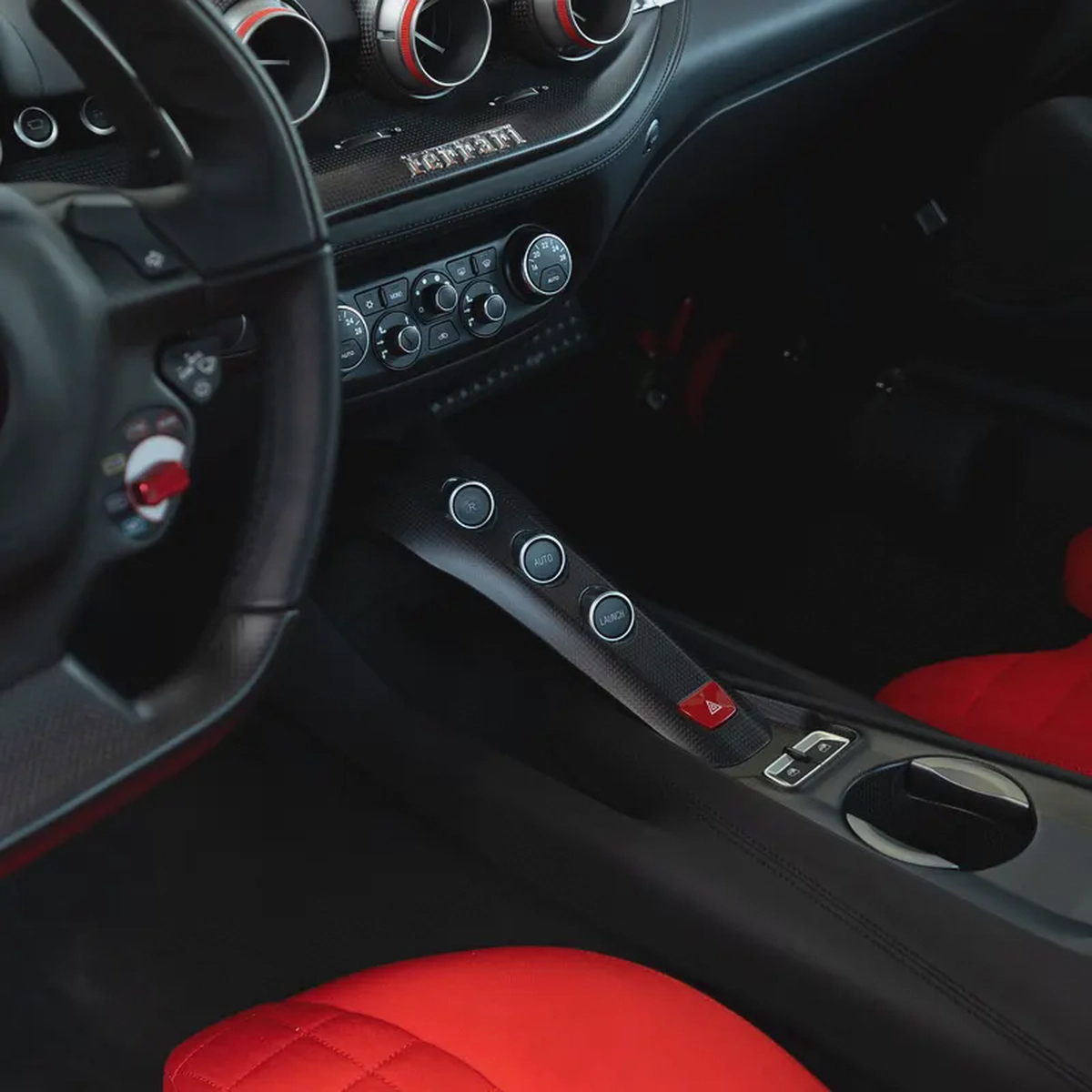 2017 FERRARI F12 TAILOR MADE ( 70 ANNINVERSRY ) 1 OF 1 ( Inspired by 308 GTB 1982)