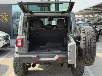 2019 Jeep Wrangler Unlimited Sahara | Modified | GCC Specs | Dealer Warranty & Service Package-3