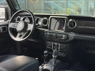 2019 Jeep Wrangler Unlimited Sahara | Modified | GCC Specs | Dealer Warranty & Service Package-5