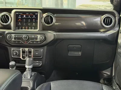 2019 Jeep Wrangler Unlimited Sahara | Modified | GCC Specs | Dealer Warranty & Service Package-7