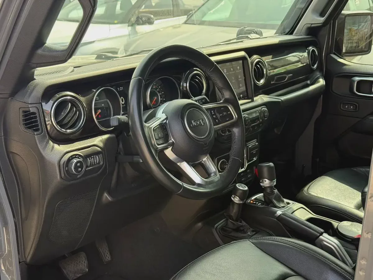 2019 Jeep Wrangler Unlimited Sahara | Modified | GCC Specs | Dealer Warranty & Service Package-6-6