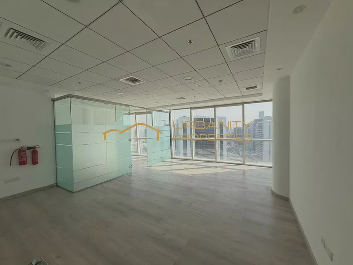 Fully Fitted Office | Prime Business Bay Location | 1 Parking | Ready to Move In-2-2