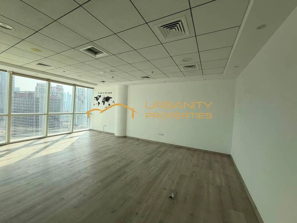 Fully Fitted Office | Prime Business Bay Location | 1 Parking | Ready to Move In-1-1