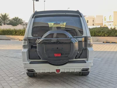 MITSUBISHI PAJERO 2015 GCC GLS MID OPTION IN EXCELLENT CONDITION-17