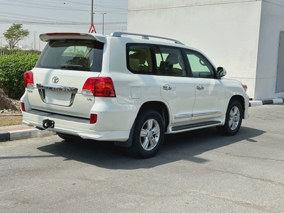 Toyota Land Cruiser GXR V6 2015-4