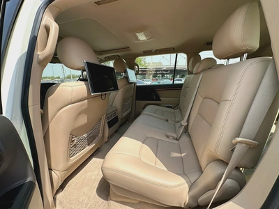 Toyota Land Cruiser GXR V6 2015-6