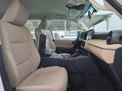TOYOTA LAND CRUISER PRADO 2.4L TURBO PETROL 2026-8