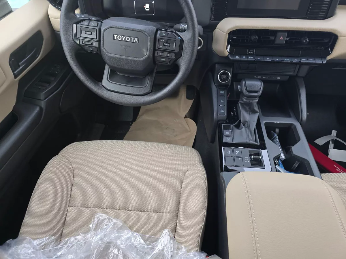 TOYOTA LAND CRUISER PRADO 2.4L TURBO PETROL 2026-6-6