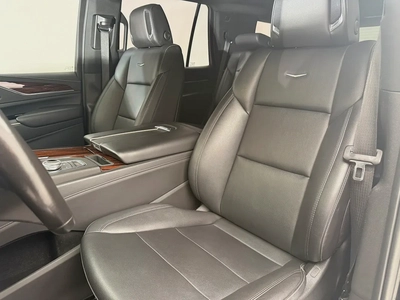 Cadillac Escalade Luxury 2021 GCC Specs - Excellent Condition-9
