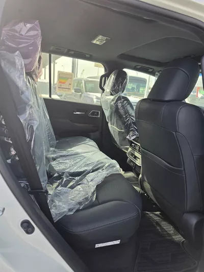 TOYOTA LAND CRUISER LC300 GXR 3.5L TWIN TURBO PETROL 2026-7