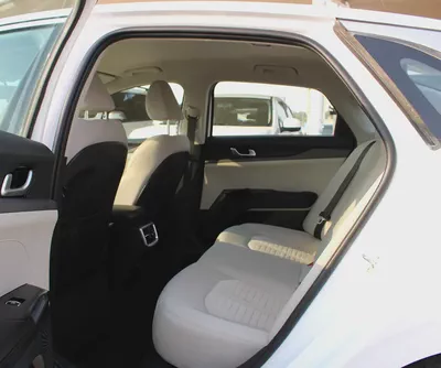 Kia K5 EX 2023 GCC Specs orginal paint-9