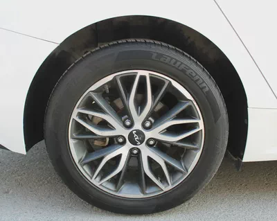 Kia K5 EX 2023 GCC Specs orginal paint-11