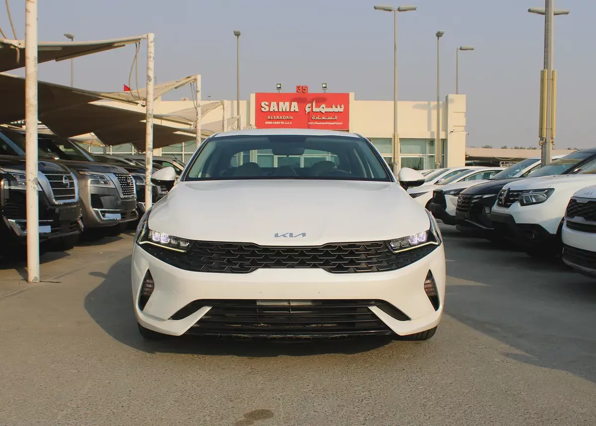Kia K5 EX 2023 GCC Specs orginal paint-1-1