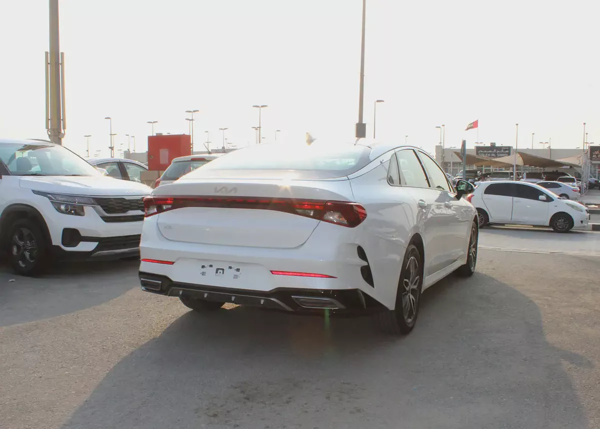 Kia K5 EX 2023 GCC Specs orginal paint-4-4