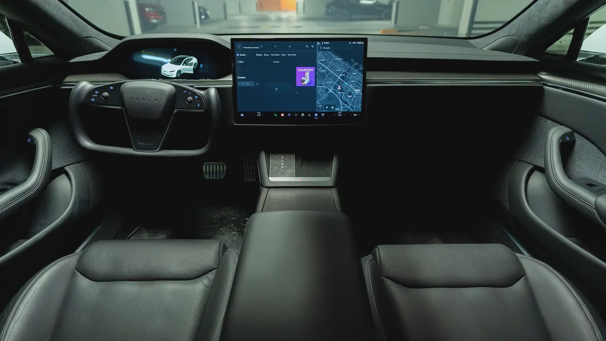 2022 Tesla Model S Plaid | 1,020 HP | Only 1,100 km!-12-12