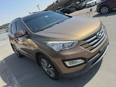 Hyundai Santafea 2015 brown color fullopshin GCc calen acr-8