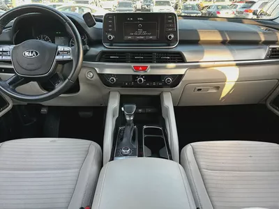 Kia Telluride EX | 2020 | GCC | 133,000 km | White / Grey | 7 Seater-10