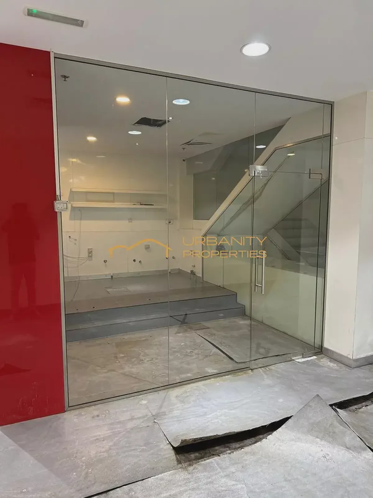 Retail Shop for Rent in Bay Central 3, Dubai Marina-1-1
