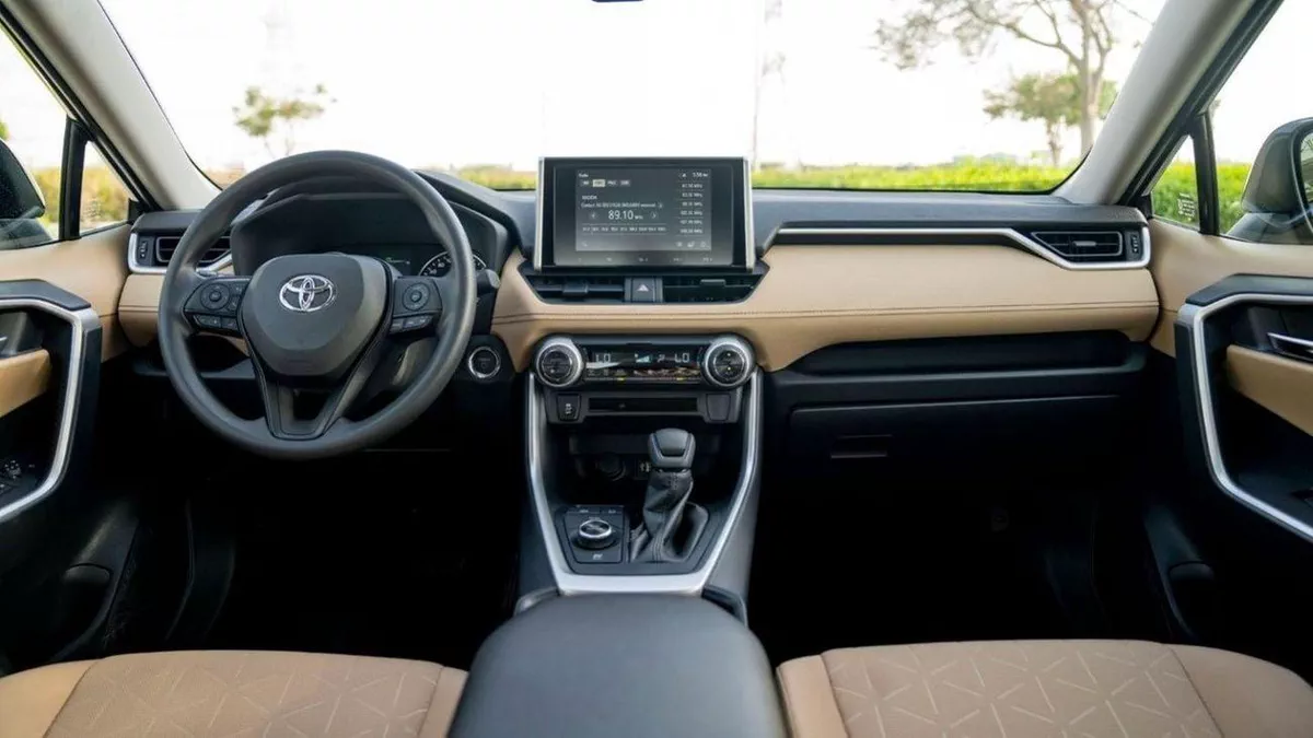 Toyota RAV4 XLE HEV 2.5P HYBRID AT AWD MY2024-13-0
