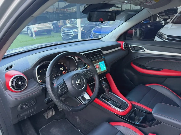 2024 MG ZS Trophy - GCC Specs - FREE ACCIDENT FAST OWNER FULL OPTION ORIGINAL PAINT FULL SERVICE CON