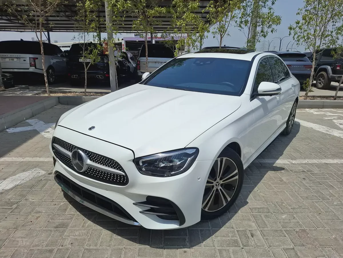 Mercedes-Benz E250 2022 full option