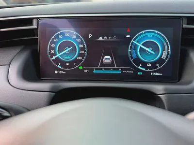 Hyundai Tucson 2023 Platinum Edition - Korean Specs - Like New-13