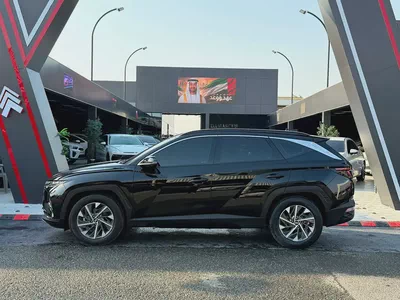 Hyundai Tucson 2023 Platinum Edition - Korean Specs - Like New-5