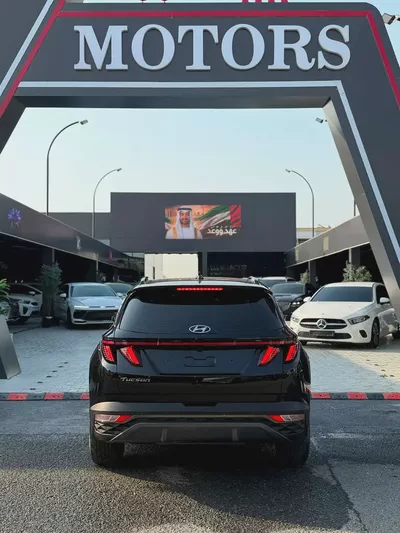 Hyundai Tucson 2023 Platinum Edition - Korean Specs - Like New-6