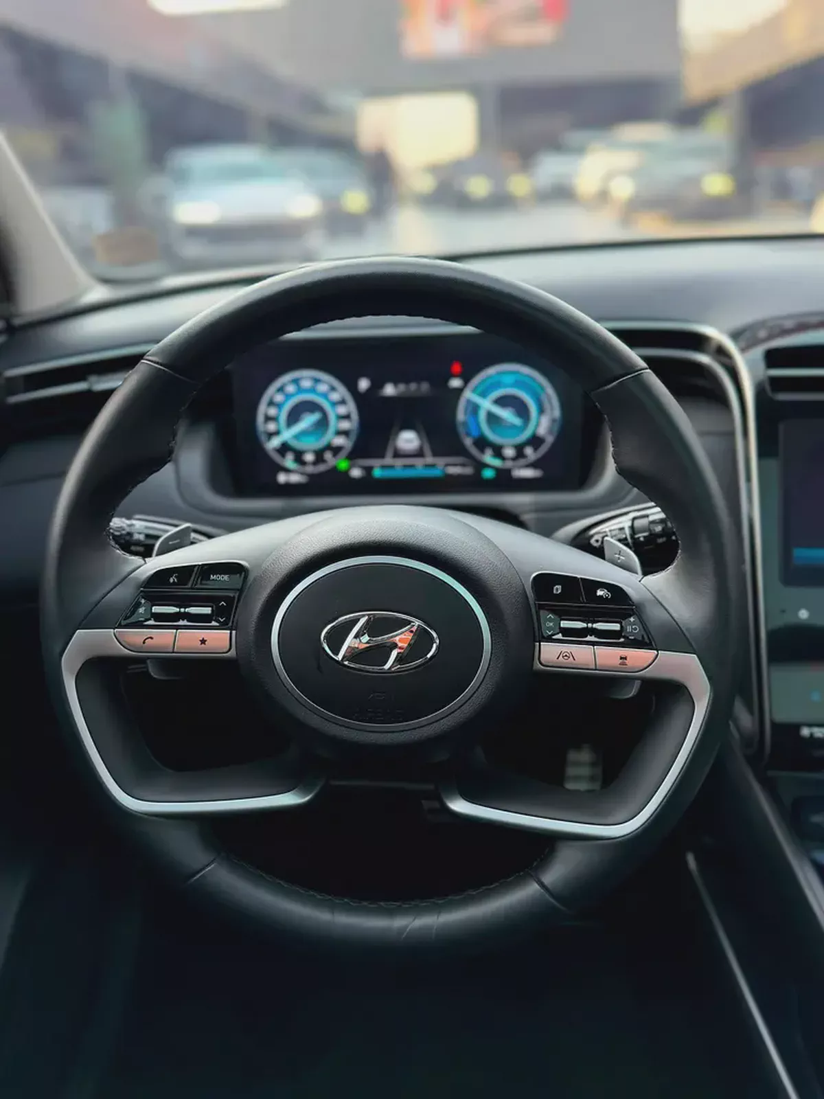 Hyundai Tucson 2023 Platinum Edition - Korean Specs - Like New-14-14