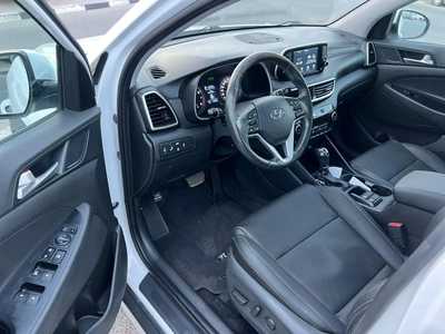 Hyundai Tucson 2019 Hyundai Tucson Full Option 2.4L V4 - AWD 4x4 - Rear Camera - Leather Seat - Panoramic Sunroof-9