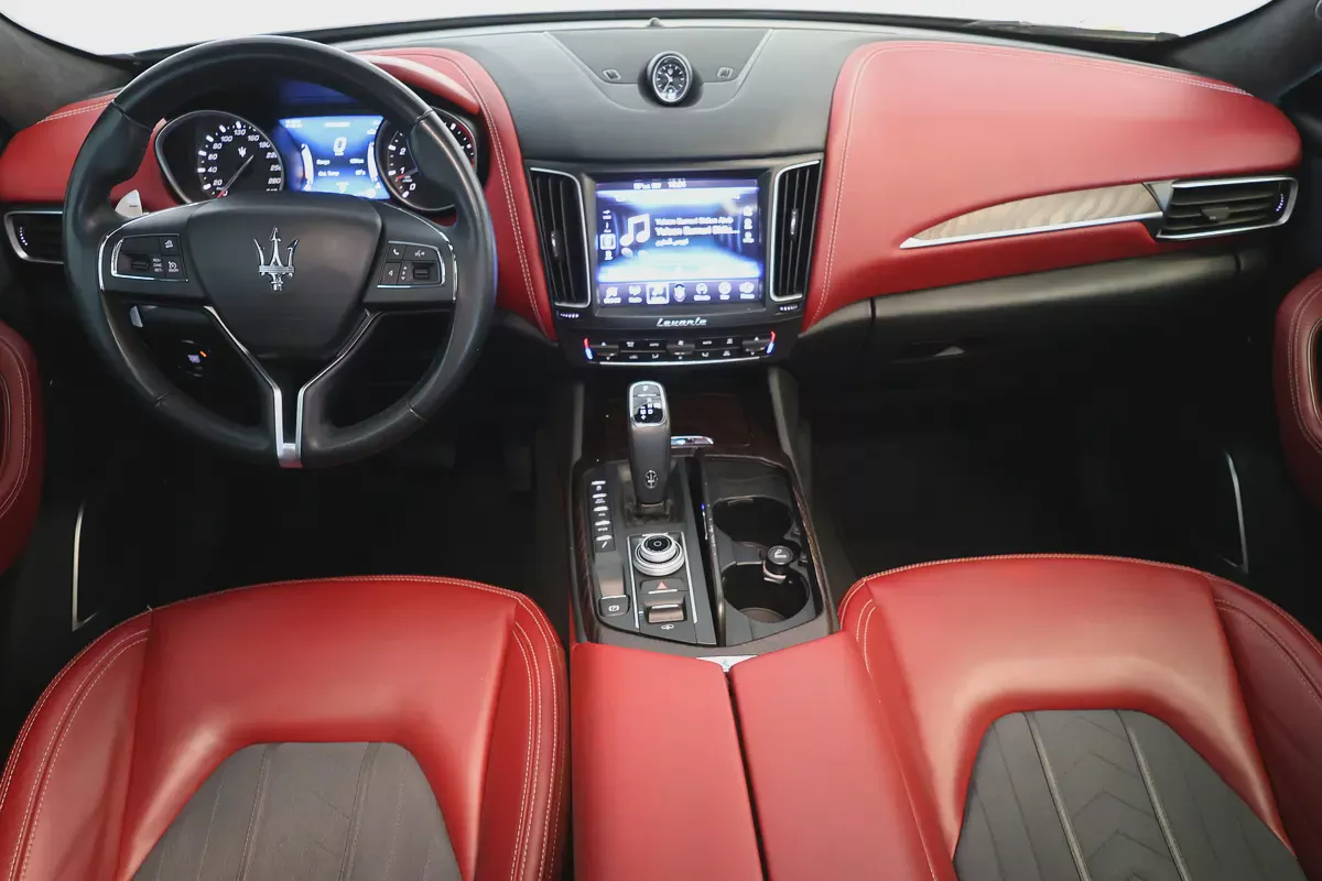 Maserati Levante SQ4 granlusso -2019 -132000KM- GCC Specs-Excellent Condition-10-10