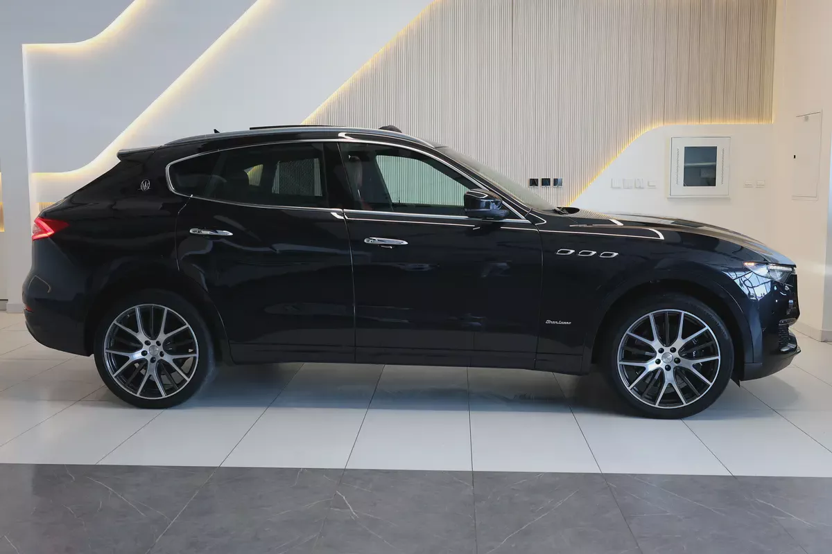 Maserati Levante SQ4 granlusso -2019 -132000KM- GCC Specs-Excellent Condition-6-6