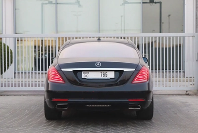 Pristine Mercedes-Benz S 550 - 2015 - Japanese Spec - Low Mileage-13