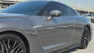 Nissan GT-R Premium (American 4k)