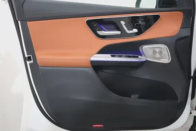 2024 Mercedes-Benz GLC 300 4MATIC | GCC Specs | Brand New-6