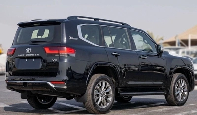 Toyota Land Cruiser LC300 VX 3.3D AT MY2025 – BLACK-13
