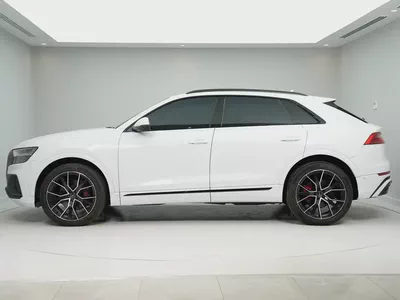 2022 Audi Q8 S line | GCC Specs | | AWD | Luxury SUV-2