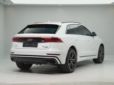 2022 Audi Q8 S line | GCC Specs | | AWD | Luxury SUV-5