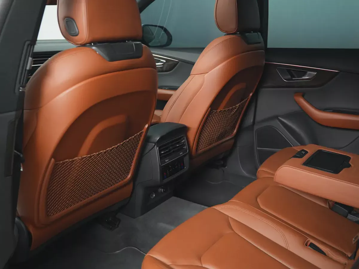 2022 Audi Q8 S line | GCC Specs | | AWD | Luxury SUV-14-14
