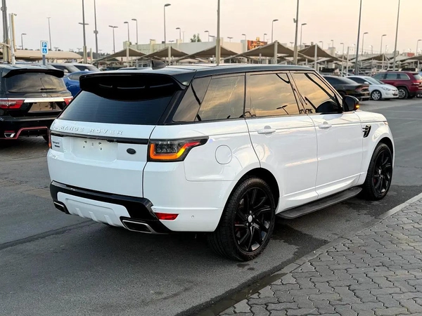 Land Rover Range Rover Sport HSE Supercharged 2018 GCC Specs