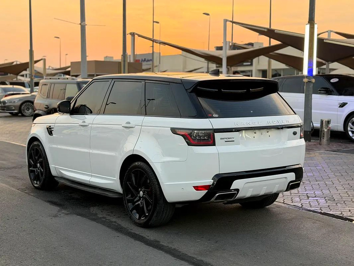 Land Rover Range Rover Sport HSE Supercharged 2018 GCC Specs-9-9